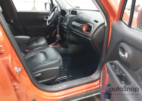 2017 Jeep Renegade Trailhawk 4X4 from USA, damaged, VIN ZACCJBCB5HPF60296